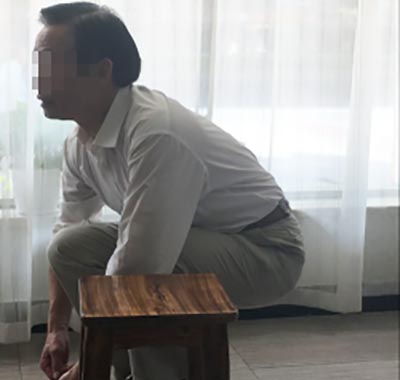 治疗摆脱病痛 痛风久治不愈深受痛苦折磨 慕名来到我院治疗摆脱病痛